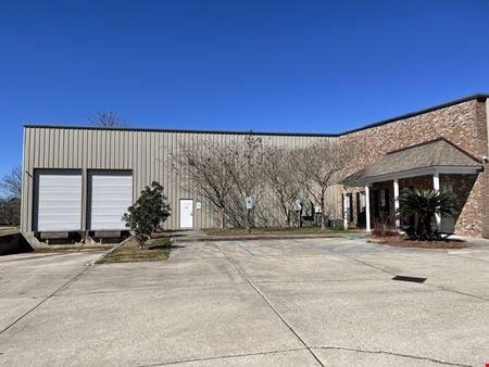 A look at Dock-High Office/Warehouse Industrial space for Rent in Baton Rouge