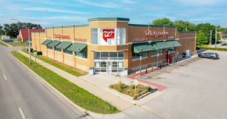 A look at Walgreens commercial space in Escanaba