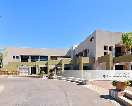 A look at Gainey Ranch Financial Center II Commercial space for Rent in Scottsdale
