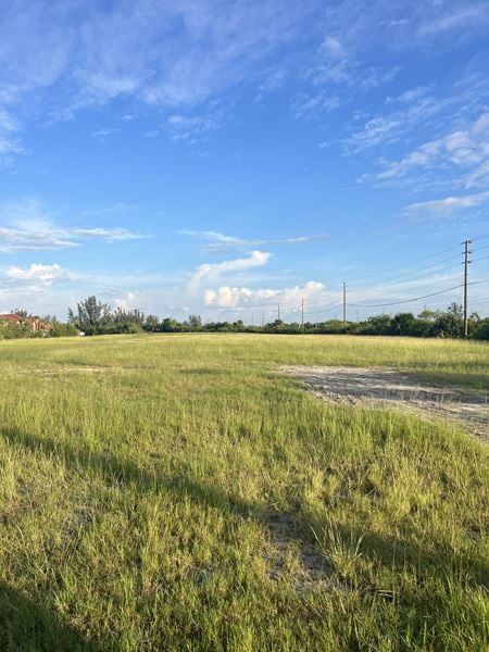 A look at Tamiami Trail Commercial Development Land commercial space in Punta Gorda