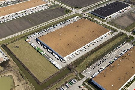 A look at Gateway One Distribution Center Building 1 commercial space in Edwardsville