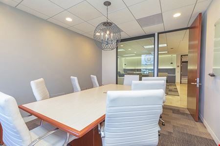 A look at Brentwood Wilshire Landmark (BWD) Coworking space for Rent in Los Angeles