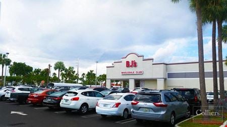 A look at Kendall Value Center commercial space in Miami
