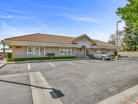 A look at Medical Office Space In Excellent Condition 1.5 Miles From St Agnes Office space for Rent in Fresno