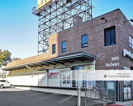A look at 30-35 Thomson Avenue Industrial space for Rent in Long Island City