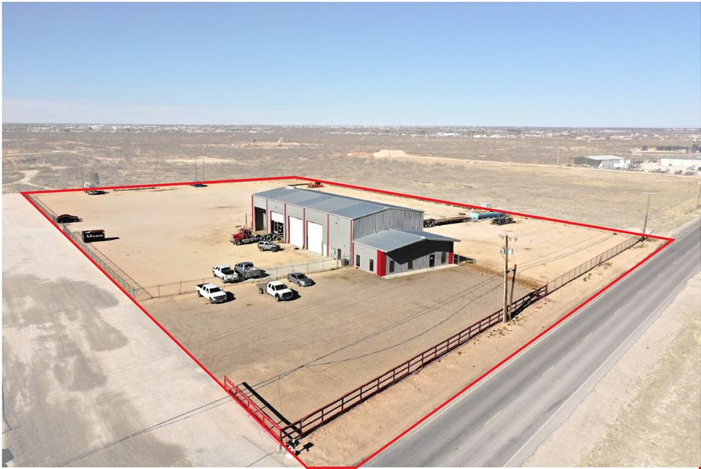 7,500 SF Office/Shop on 4.57 Acres w/ IH-20 Frontage