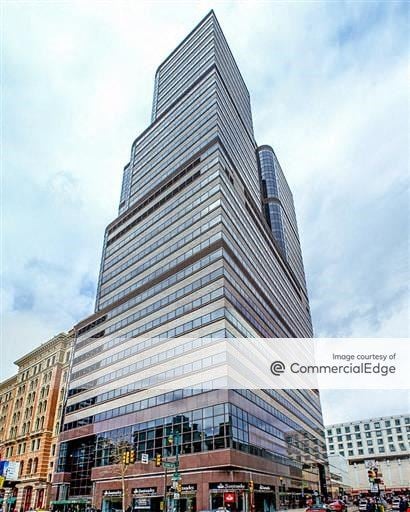 A look at Aramark Tower commercial space in Philadelphia