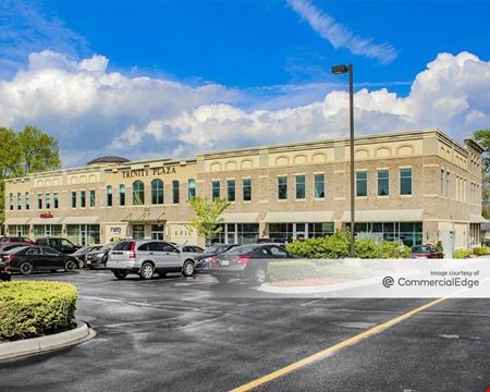 A look at Trinity Plaza Commercial space for Rent in New Albany