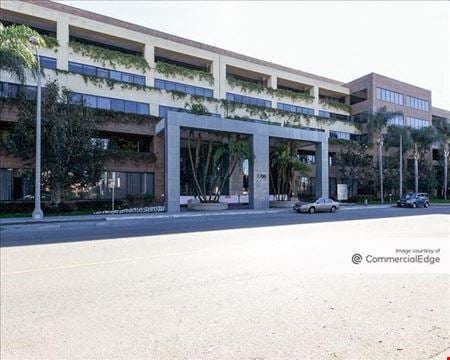 A look at 2700 Colorado commercial space in Santa Monica