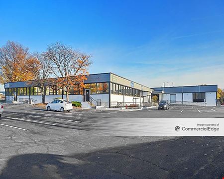 A look at 2208 State Route 208 commercial space in Fair Lawn