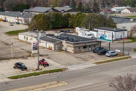 A look at 1940 S Cedar Ave commercial space in Owatonna