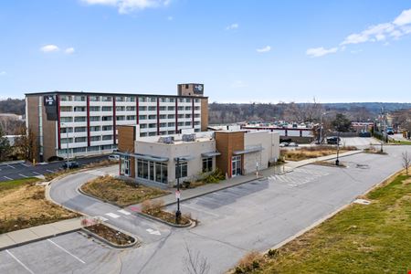 A look at 4001 Blue Ridge Cut Off commercial space in Kansas City