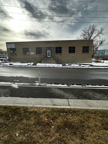 A look at 1600 W 13th Ave Warehouse Industrial space for Rent in Denver