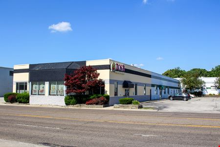 A look at 715 S Neil St Industrial space for Rent in Champaign