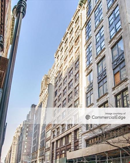 A look at 5 West 37th Street commercial space in New York