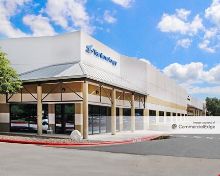 A look at Stonelake 6 commercial space in Austin