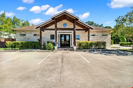 A look at 550 N. Egret Bay Blvd. commercial space in League City