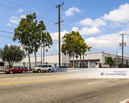 A look at 13217 South Figueroa Street Industrial space for Rent in Los Angeles