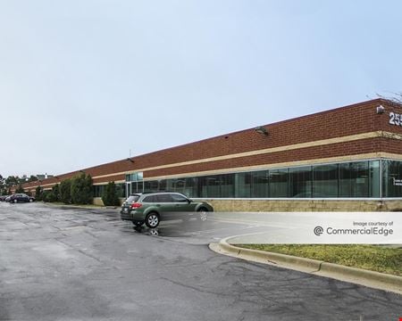 A look at Southfield Crossing II Office space for Rent in Southfield