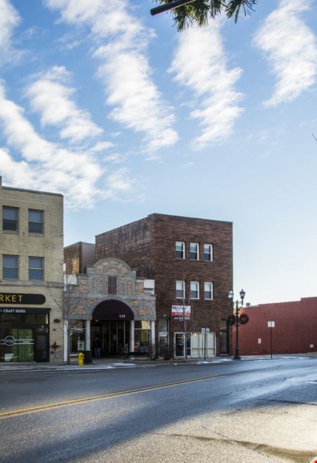A look at 148 N. Saginaw commercial space in Pontiac