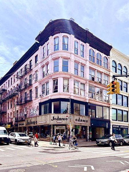 A look at 319 Grand St Retail space for Rent in New York