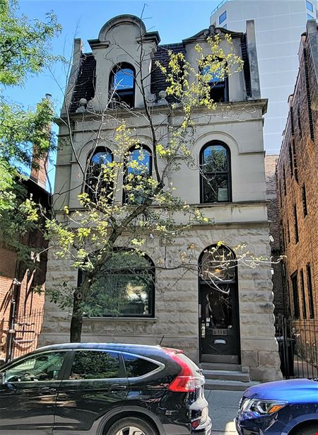 A look at 5 Unit Walk-up | Greystone | Lincoln Park, Chicago commercial space in Chicago