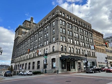 A look at Washington Trust Building Commercial space for Rent in Washington