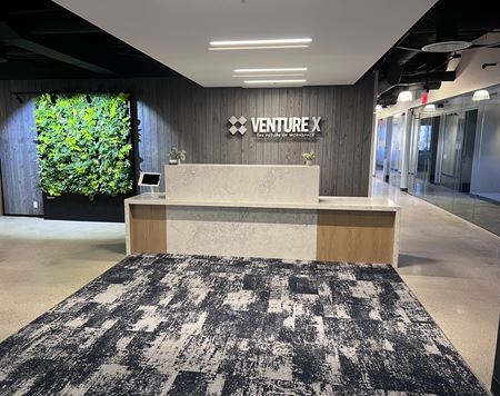 A look at Venture X Coworking space for Rent in Deerfield
