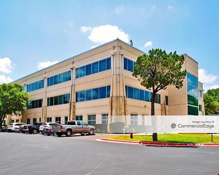 A look at Quarry Oaks II Commercial space for Rent in Austin