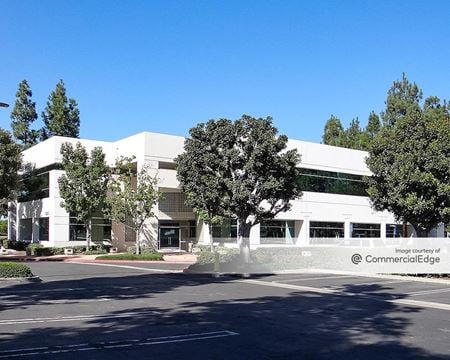 A look at Alton Plaza Industrial space for Rent in Irvine