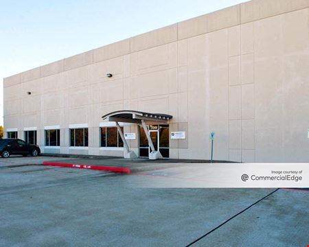 A look at Brookhollow West Business Park - Building B commercial space in Houston