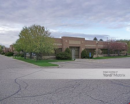 A look at Centre Pointe Business Park I Office space for Rent in Mendota Heights