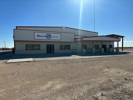 16,960 SF Warehouse/Office on 5.86 to 18.94 AC - Odessa