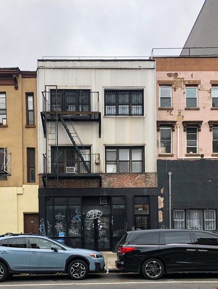 A look at 990 Bedford Avenue Retail space for Rent in Brooklyn