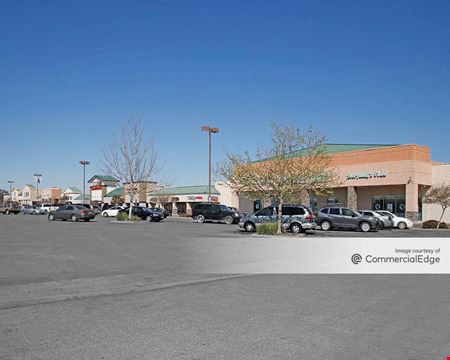 A look at Watt Towne Center Commercial space for Rent in North Highlands