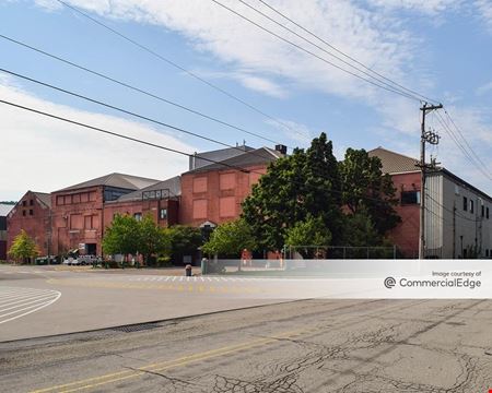 Keystone Commons - 500-698 Braddock Avenue - Turtle Creek