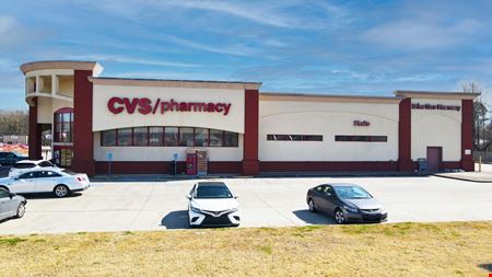 A look at CVS Pharmacy commercial space in Scott