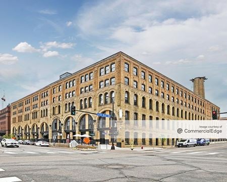 A look at Colonial Warehouse commercial space in Minneapolis