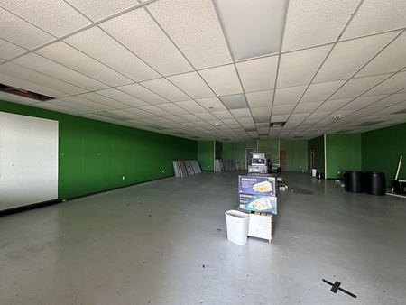 A look at 310 N Telegraph Rd commercial space in Monroe