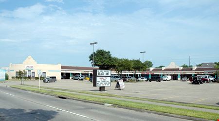 A look at Mission Park Place Shopping Center commercial space in Houston