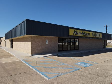 A look at 920 Dallas Dr commercial space in Denton