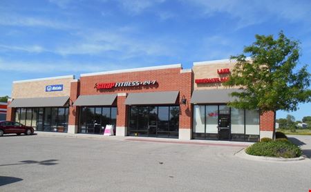 A look at 452 W State Rd - Island Lake Strip Center Retail space for Rent in Island Lake