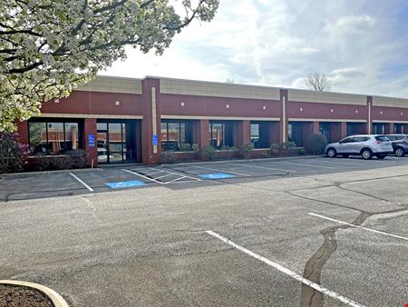 A look at 5145 Brecksville Road commercial space in Richfield
