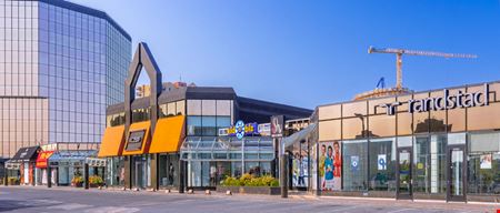 A look at Triomphe Commercial commercial space in LAVAL
