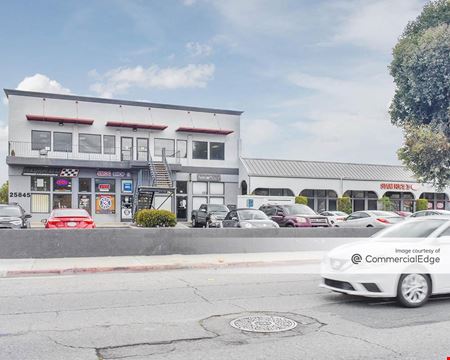 A look at Plaza Clarita Commercial space for Rent in Santa Clarita