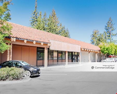 A look at Redwood Marketplace commercial space in Sebastopol