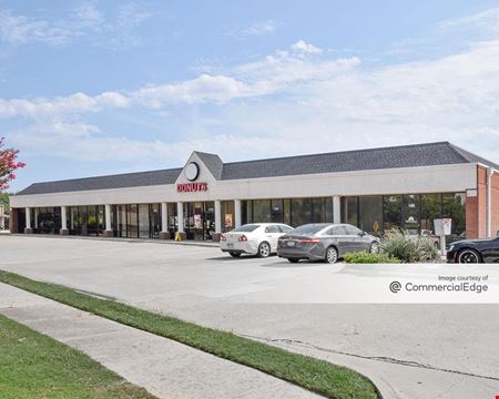 A look at Lake Park Plaza Retail space for Rent in Lewisville