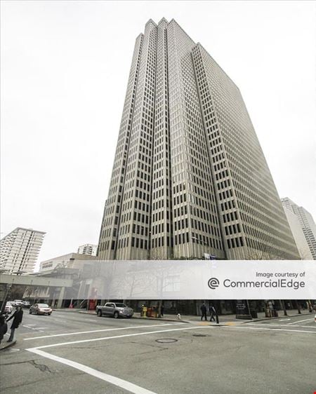 A look at One Embarcadero Center commercial space in San Francisco