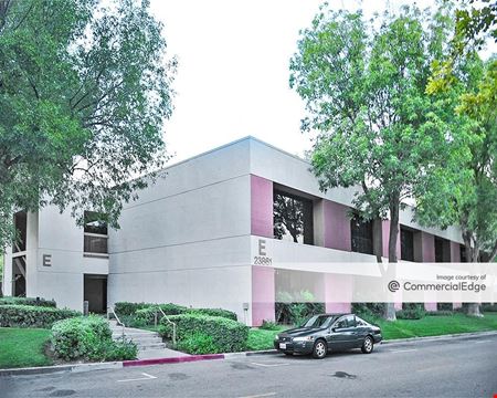 A look at Henry Mayo Buildings A-F commercial space in Valencia