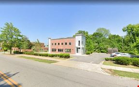 For Lease: 1003 Dr. Martin Luther King Jr. Dr